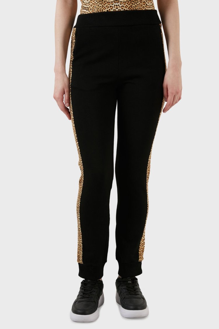 Just Cavalli Leopar Desenli Fermuar Detaylı Elastik Bel % 100 Pamuk Kadın Pantolon S02KA0297 N25189 900 SİYAH - Just Cavalli (1)