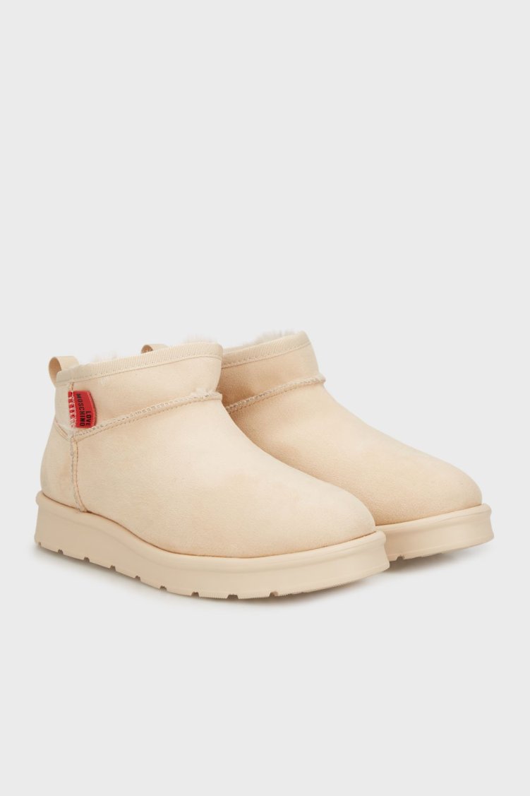 Love Moschino Yapay Yumuşak Tüylü Süet Bayan Bot JA24043H0LJAW131 BEJ - Love Moschino (1)