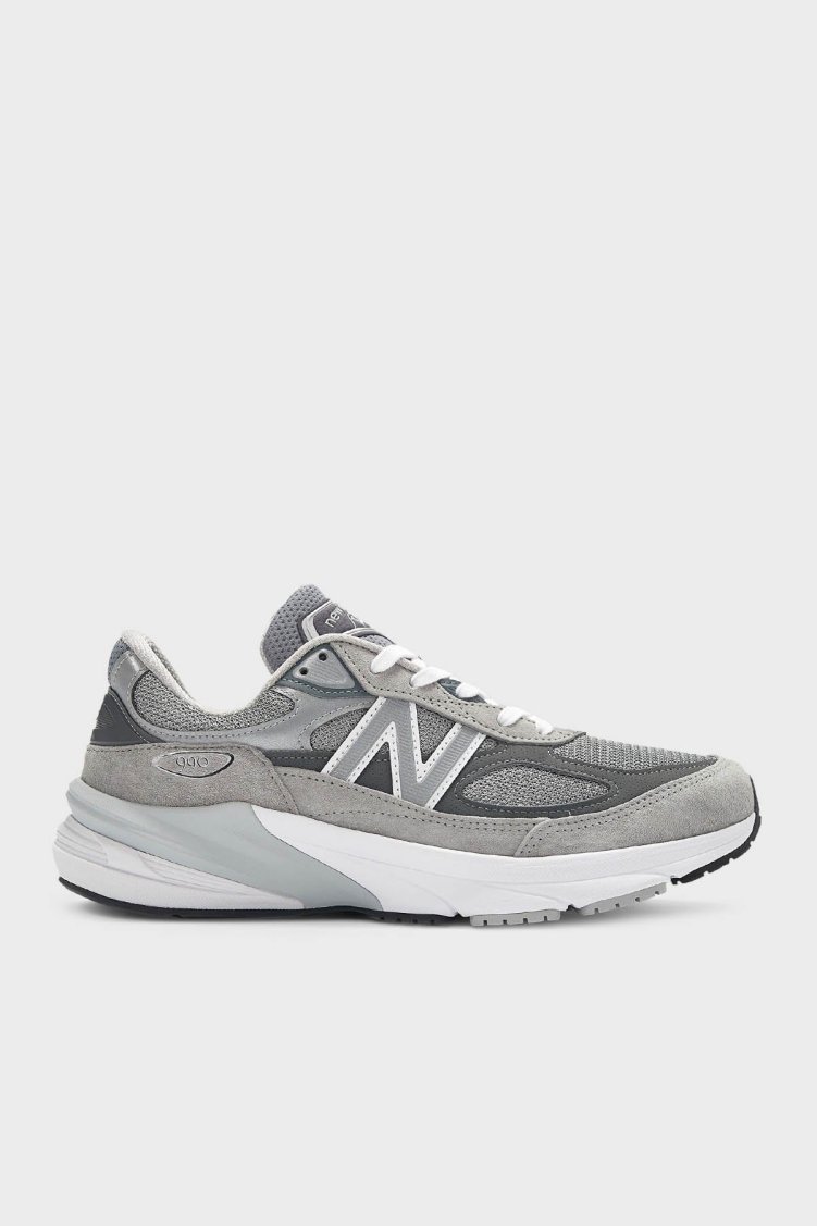 New Balance Domuz Derisi Karışımlı Kalın Taban Sneaker Unisex Ayakkabı W990GL6 GRİ - New Balance