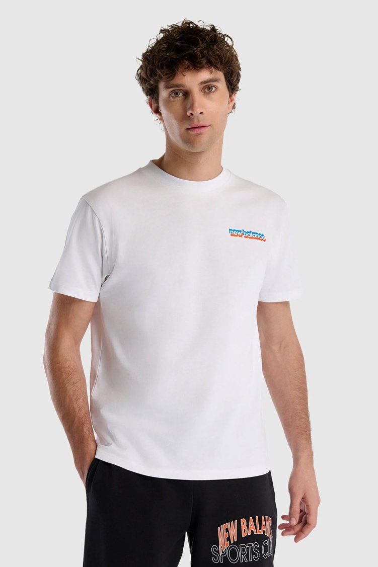 New Balance NB Lifestyle Pamuklu Comfort Fit Sırt Baskılı Erkek T Shirt MNT1533WT BEYAZ - New Balance