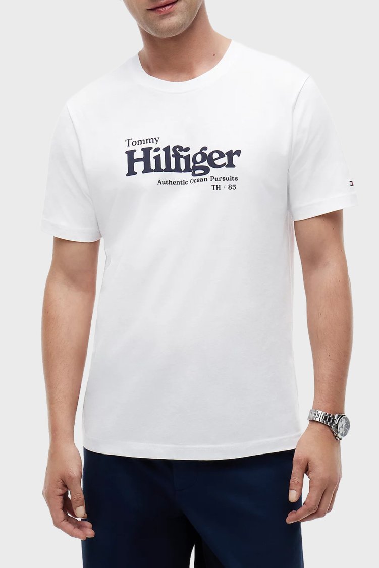 Tommy Hilfiger % 100 Pamuk Regular Fit Bisiklet Yaka Erkek T Shirt MW0MW43448 YBR Beyaz - Tommy Hilfiger