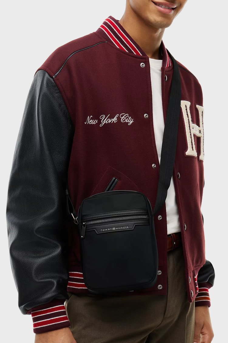 Tommy Hilfiger Logolu Ayarlanabilir Askılı Erkek Çanta AM0AM14688 BDS Siyah - Tommy Hilfiger (1)