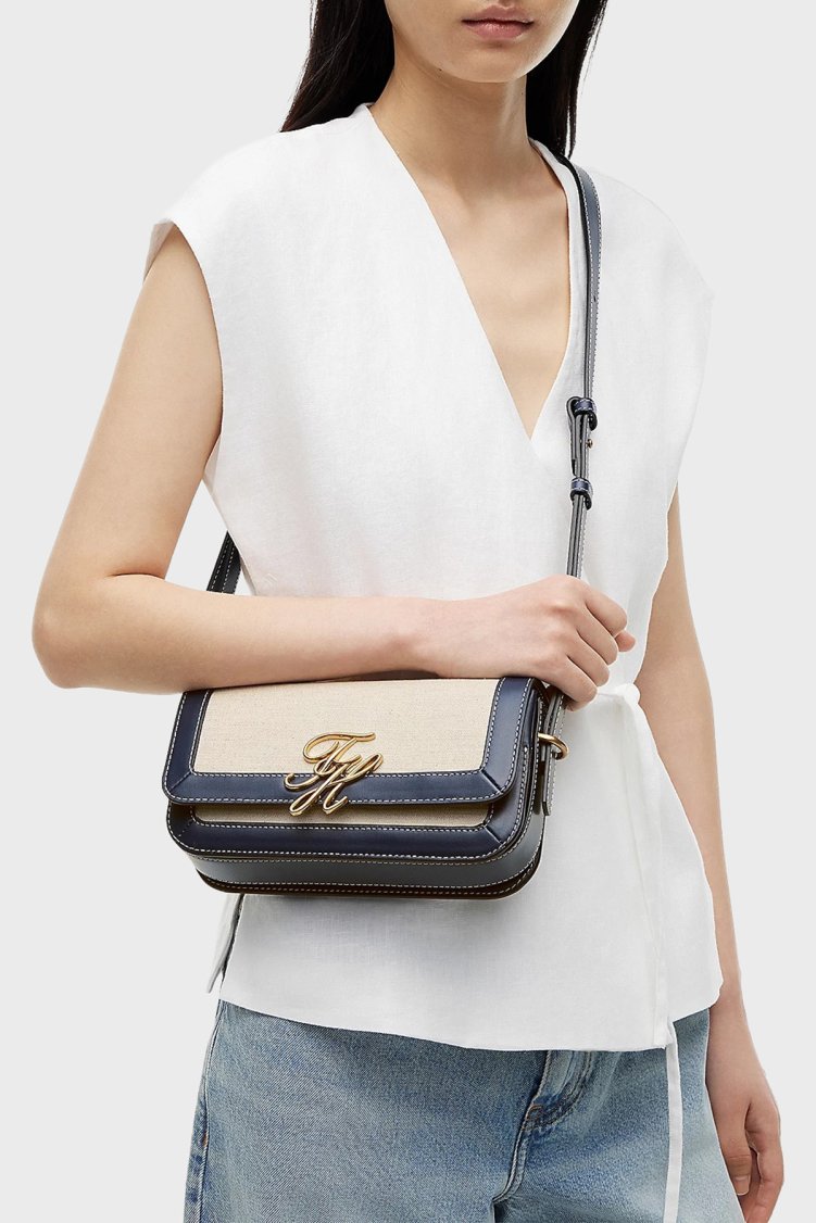 Tommy Hilfiger Logolu Çıkarılabilir Askılı Kadın Çanta AW0AW18737 DW6 Lacivert - Tommy Hilfiger (1)