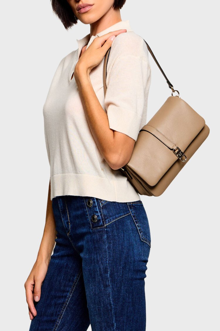 Tommy Hilfiger Logolu Çıkarılabilir Askılı Kadın Çanta AW0AW19195 R06 Açık kahve - Tommy Hilfiger (1)