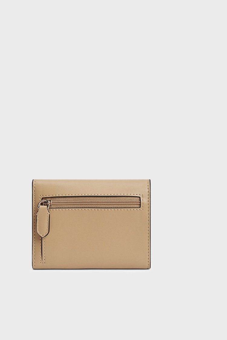Tommy Hilfiger Logolu Kilitli Kadın Cüzdan AW0AW18703 RBL Koyu bej - Tommy Hilfiger (1)