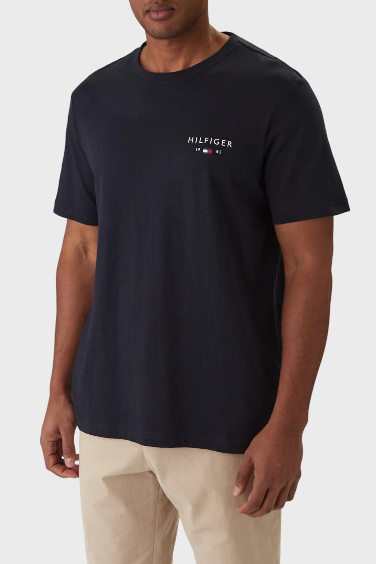 Tommy Hilfiger Logolu Pamuklu Regular Fit Bisiklet Yaka Erkek T Shirt MW0MW41456 DW5 Lacivert - Tommy Hilfiger