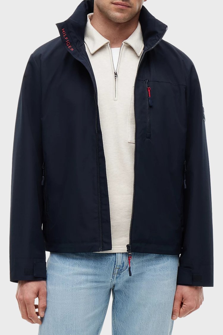 Tommy Hilfiger Logolu Regular Fit Çıkarılabilir Kapüşonlu Erkek Mont MW0MW44299 DW5 Lacivert - Tommy Hilfiger