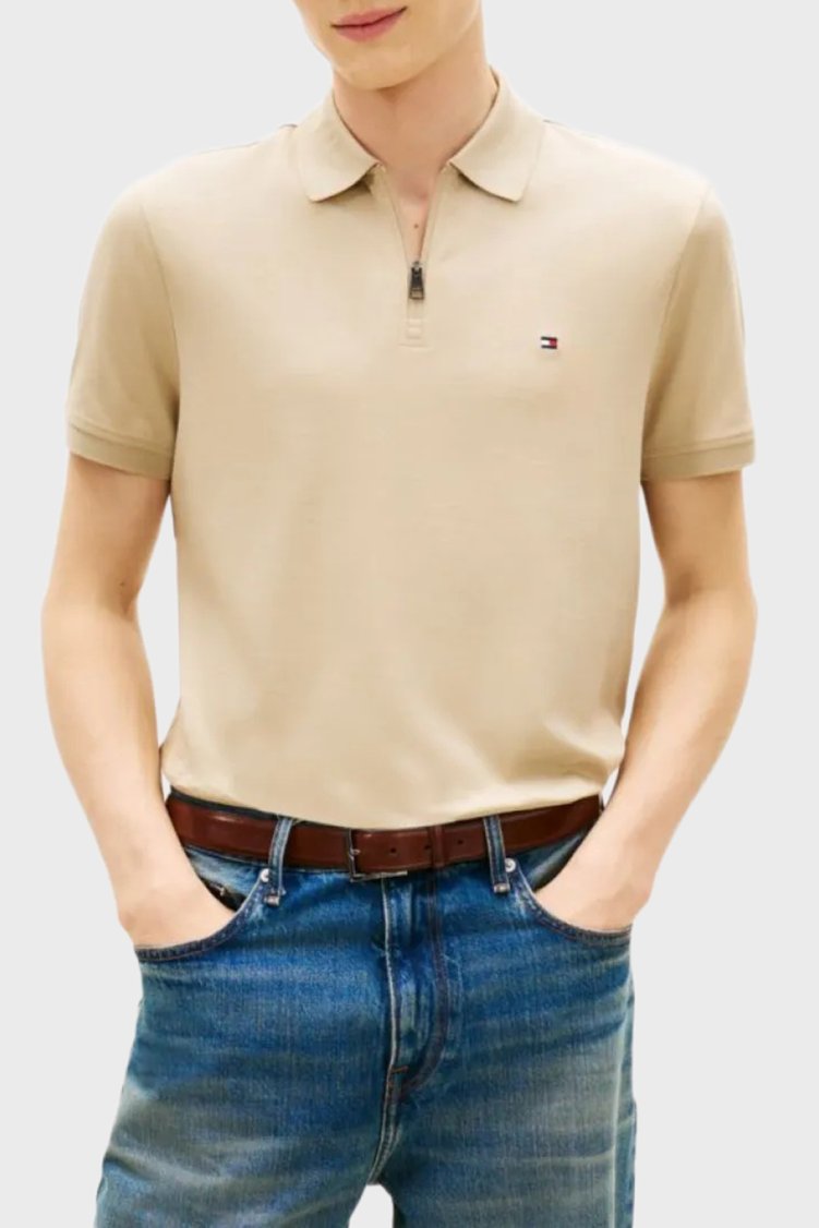 Tommy Hilfiger Pamuklu Regular Fit Logolu Fermuarlı Erkek Polo Yaka T Shirt MW0MW42758 RBT KUM - Tommy Hilfiger