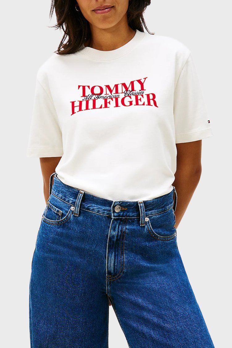 Tommy Hilfiger Pamuklu Relaxed Fit Logolu Bisiklet Yaka Bayan T Shirt WW0WW47884 YBI BEYAZ - Tommy Hilfiger
