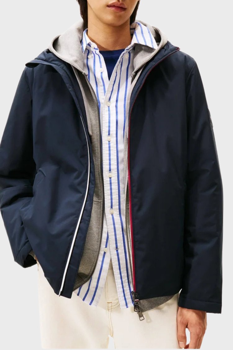 Tommy Hilfiger Regular Fit Logolu Kapüşonlu Erkek Mont MW0MW41082 DW5 LACİVERT - Tommy Hilfiger