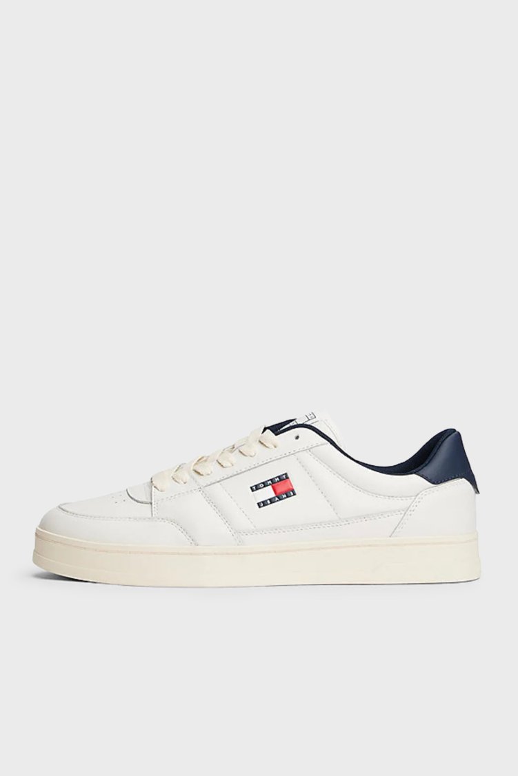 Tommy Jeans Deri Logolu Sneaker Erkek Ayakkabı EM0EM01574 0LG BEYAZ-LACİVERT - Tommy Jeans (1)