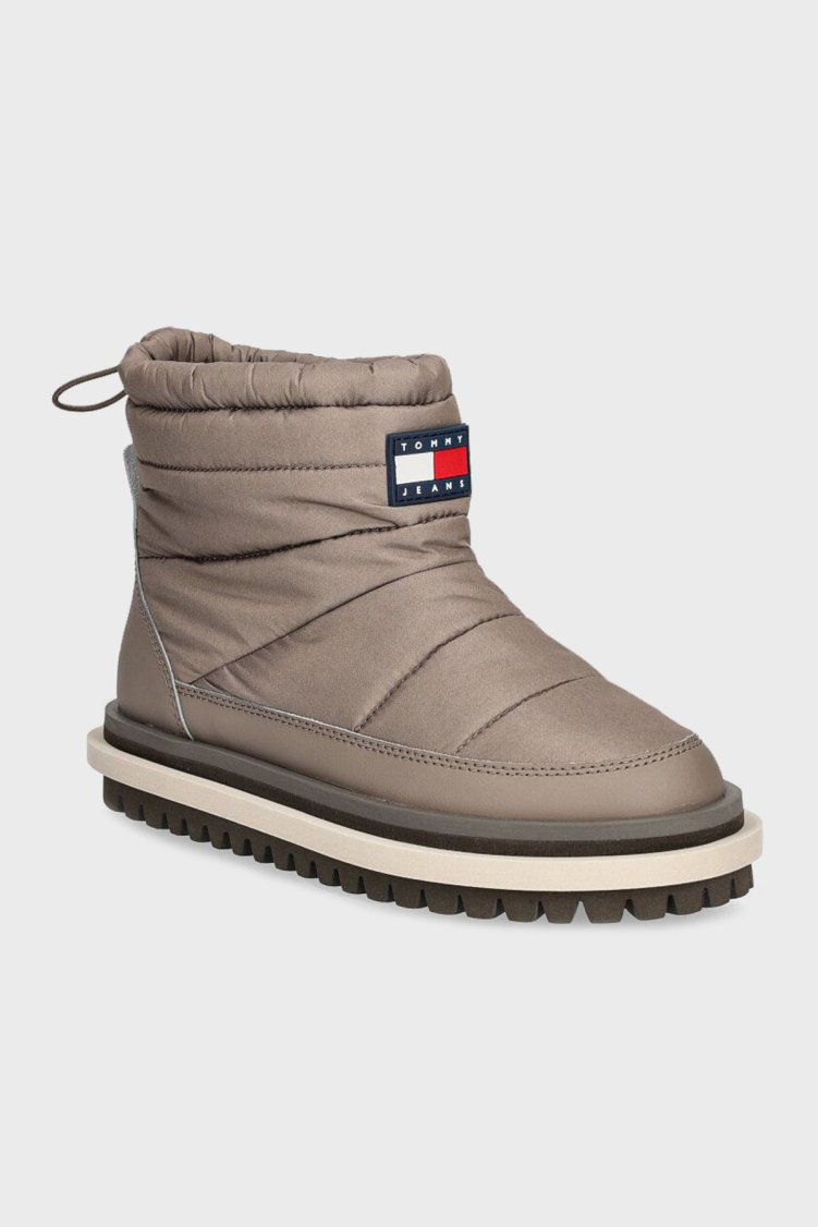 Tommy Jeans Kapitoneli Tırtıklı Platform Taban Kadın Bot EN0EN02725 PKC VİZON - Tommy Jeans (1)