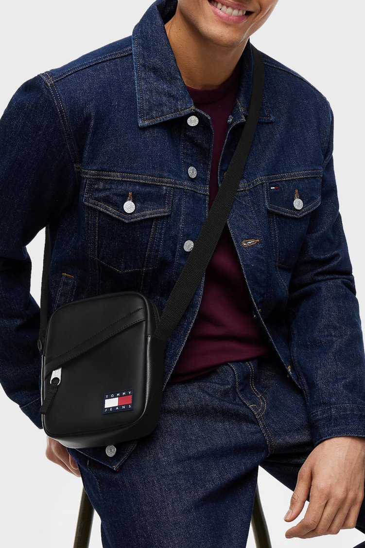 Tommy Jeans Logolu Ayarlanabilir Askılı Erkek Çanta AM0AM14608 BDS Siyah - Tommy Jeans (1)