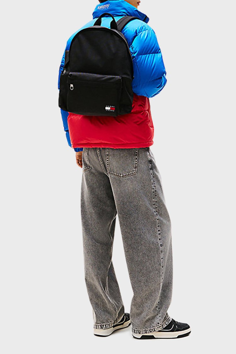 Tommy Jeans Logolu Ayarlanabilir Omuz Askılı Erkek Sırt Çantası AM0AM13726 BDS SİYAH - Tommy Jeans (1)