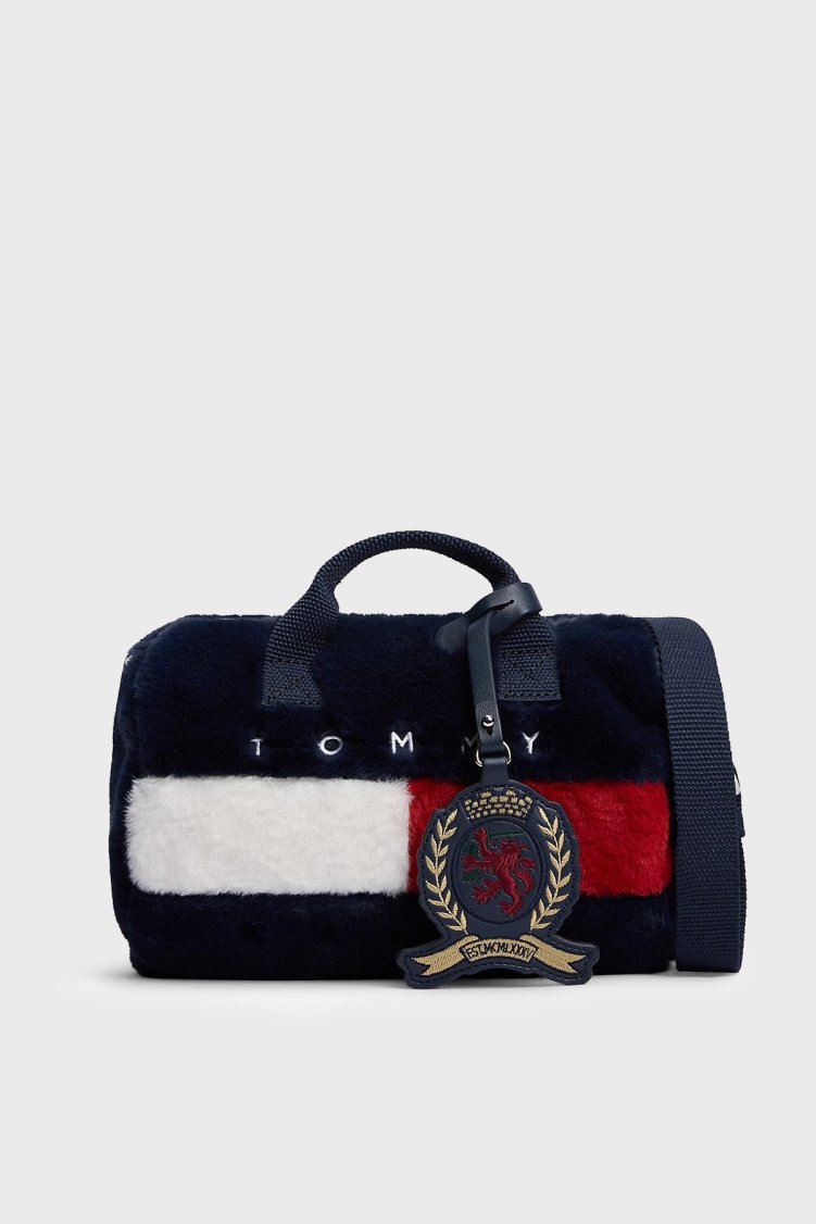 Tommy Jeans Logolu Çıkarılabilir Askılı Peluş Kadın Çanta AW0AW19080 C1G Lacivert - Tommy Jeans