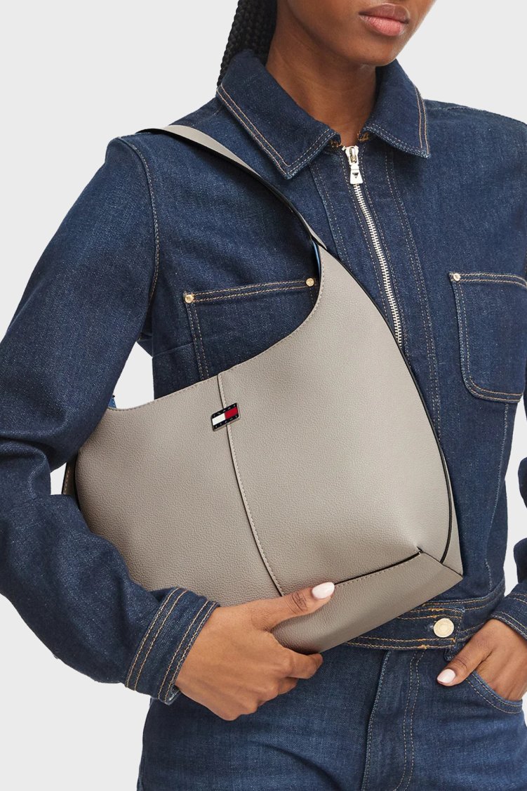 Tommy Jeans Logolu Omuz Askılı Kadın Çanta AW0AW19062 PKE Gri - Tommy Jeans (1)