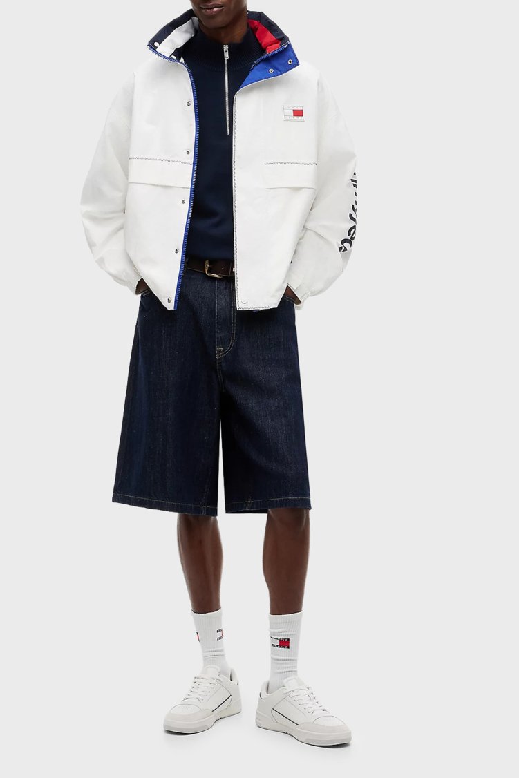 Tommy Jeans Logolu Oversize Su İtici Saklanabilir Kapüşonlu Erkek Mont DM0DM23225 YBL Beyaz - Tommy Jeans (1)