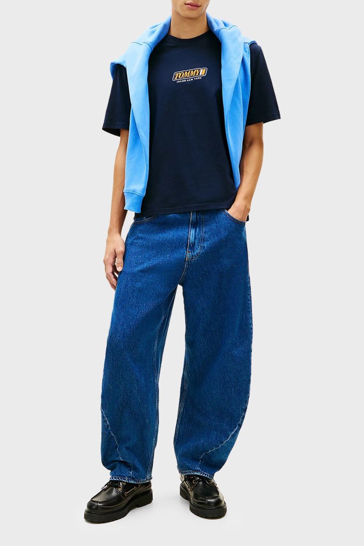 Tommy Jeans Logolu Pamuklu Regular Fit Bisiklet Yaka Erkek T Shirt DM0DM22546 C1G LACİVERT - Tommy Jeans (1)