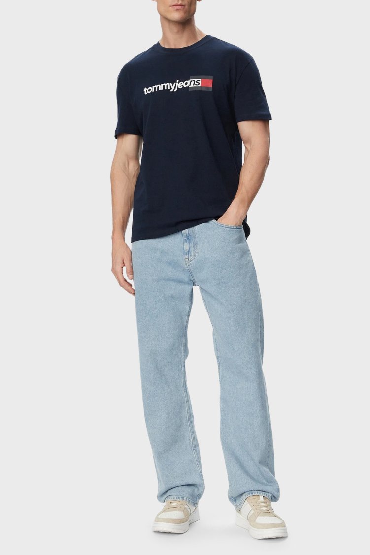 Tommy Jeans Logolu Pamuklu Regular Fit Bisiklet Yaka Erkek T Shirt DM0DM23406 C1G Lacivert - Tommy Jeans (1)