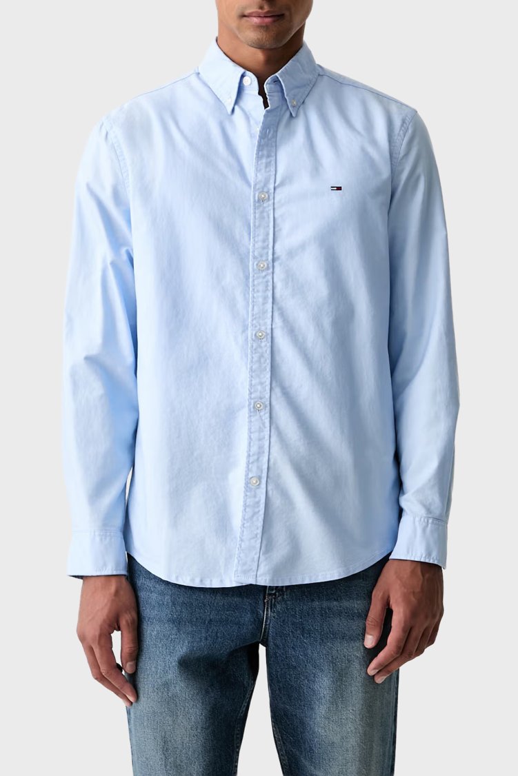 Tommy Jeans Logolu Pamuklu Regular Fit Düğmeli Yaka Erkek Gömlek DM0DM23711 C3Q Açık mavi - Tommy Jeans