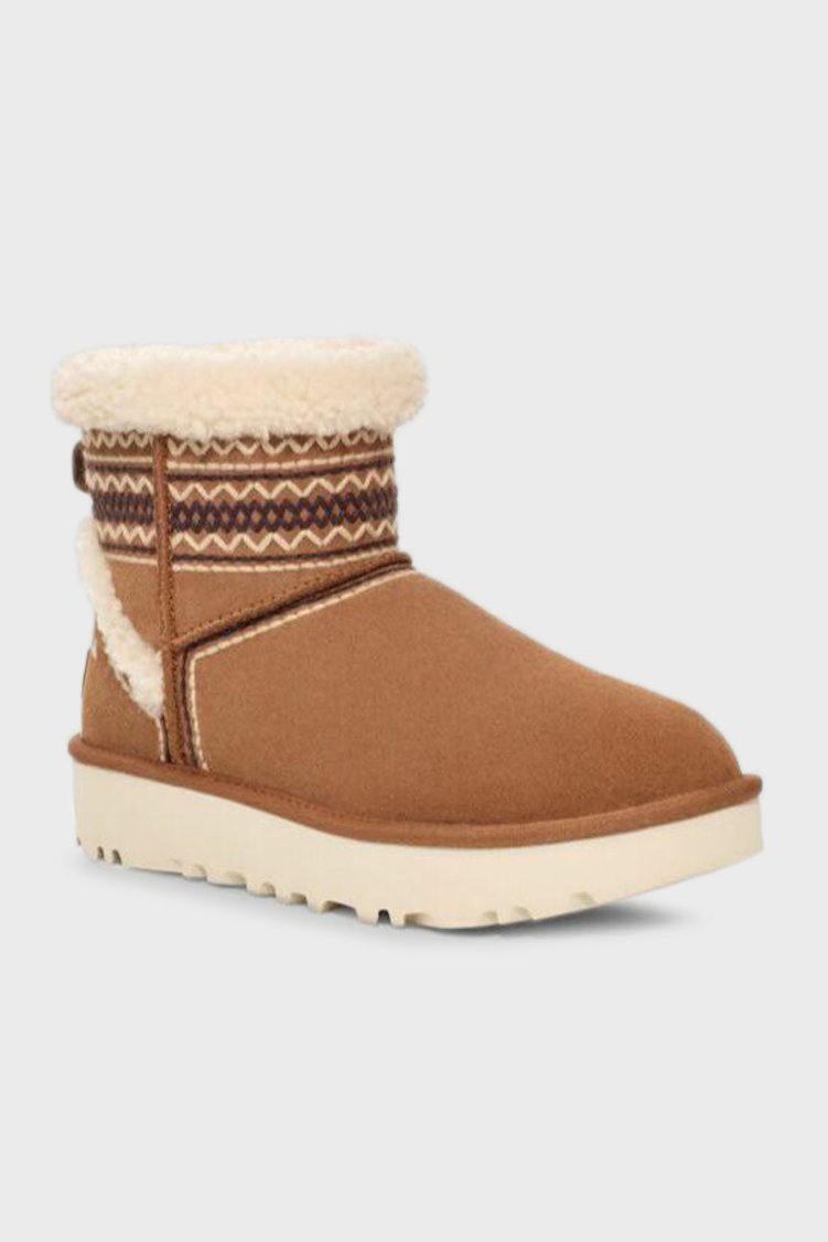 Ugg Klasik Mini Atherson İşlemeli Gerçek Yumuşak Tüylü Süet Kadın Bot 1158281 TABA - Ugg (1)