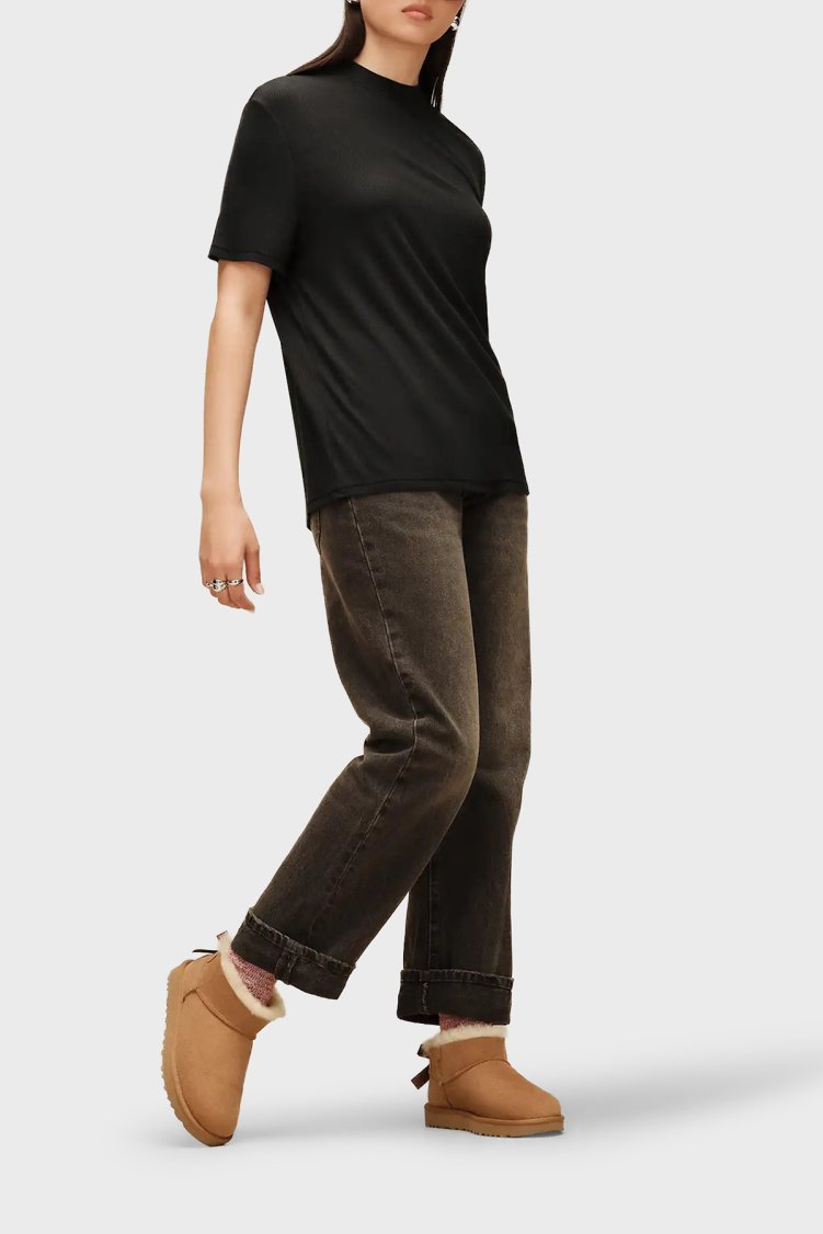Ugg W Ultra Mini Bailey Bow Fiyonk Detaylı Süet Kadın Bot 1185491 Taba - UGG (1)